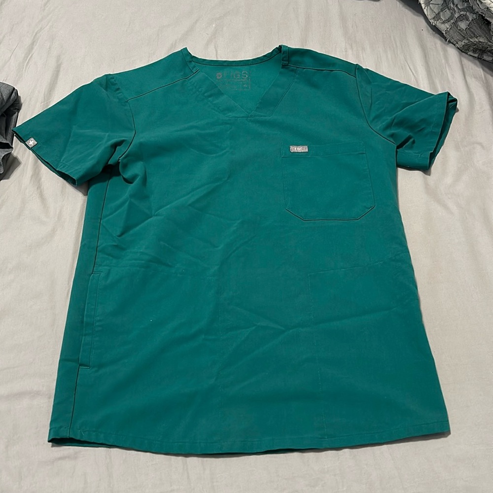Hunter green figs scrub top